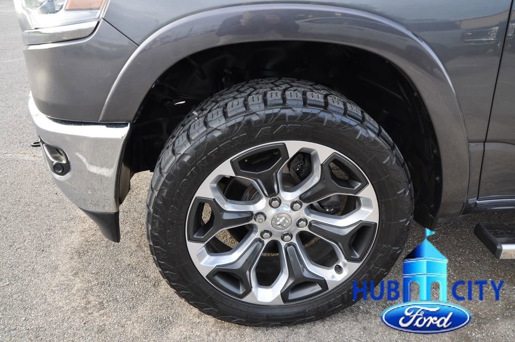 Used 2019 RAM 1500 Limited AWD/4WD image 9