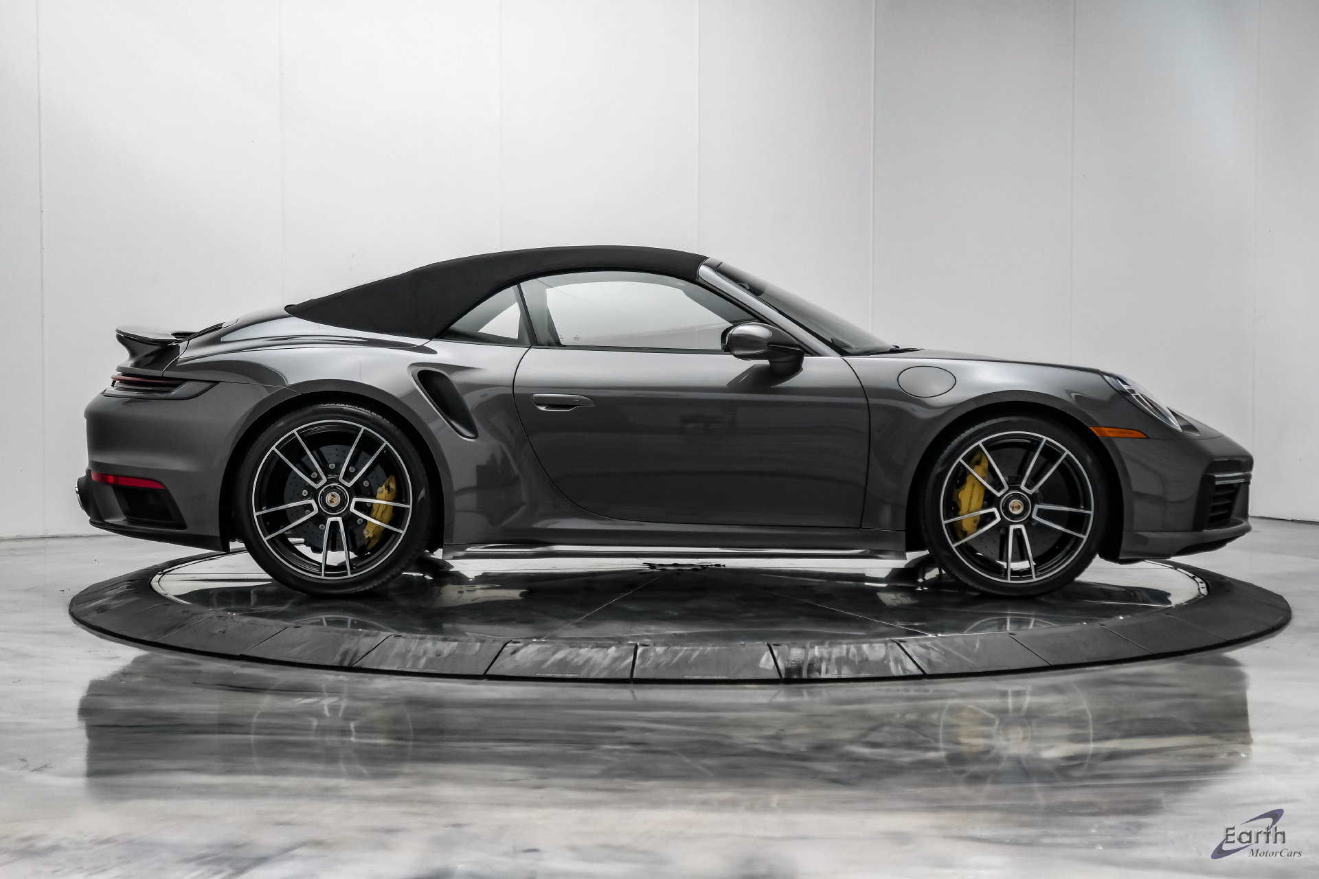 Used 2024 Porsche 911 Turbo S AWD/4WD image 27