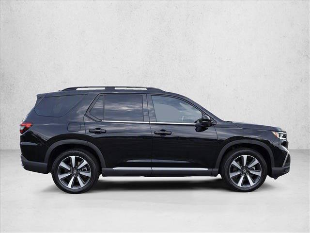 Certified 2024 Honda Pilot Touring image 8