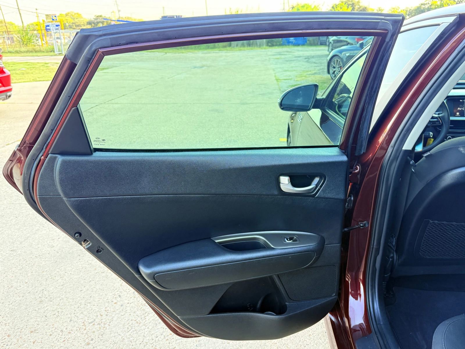 Used 2019 Kia Optima LX image 29