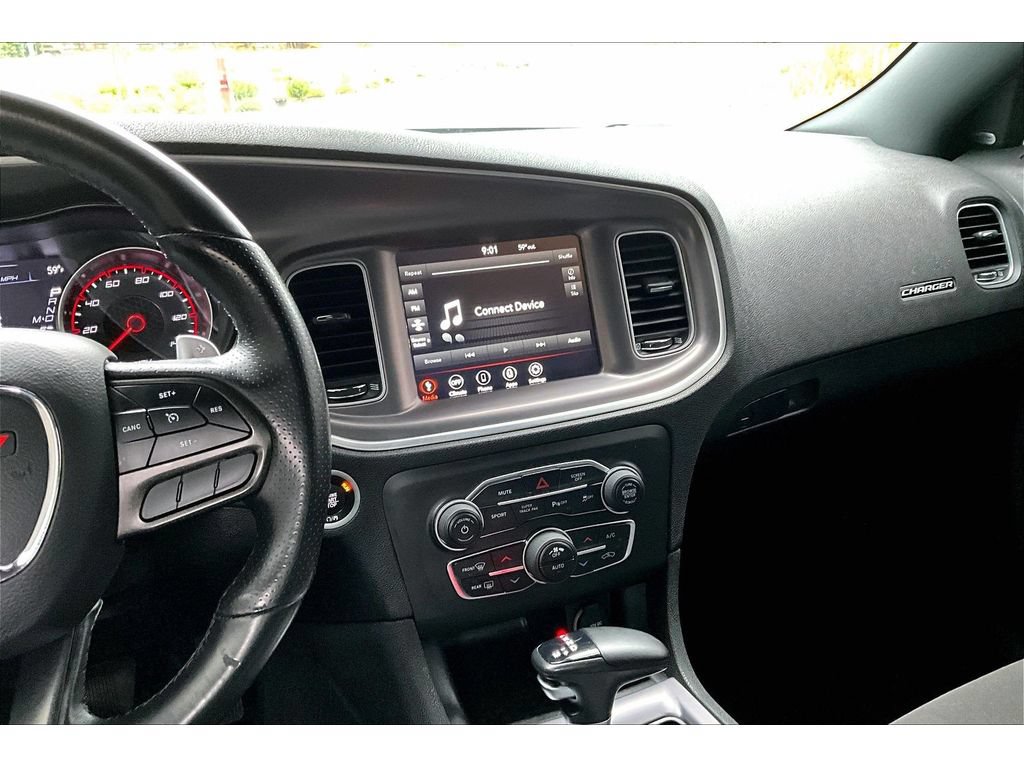 Used 2022 Dodge Charger GT RWD image 6