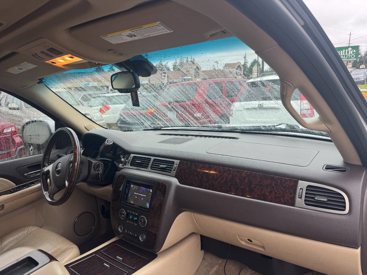 Used 2009 GMC Yukon XL Denali AWD/4WD image 12