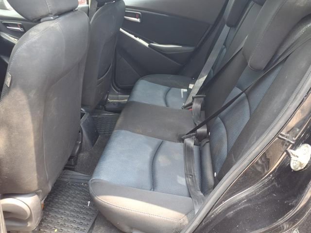 Used 2017 Toyota Yaris iA image 9