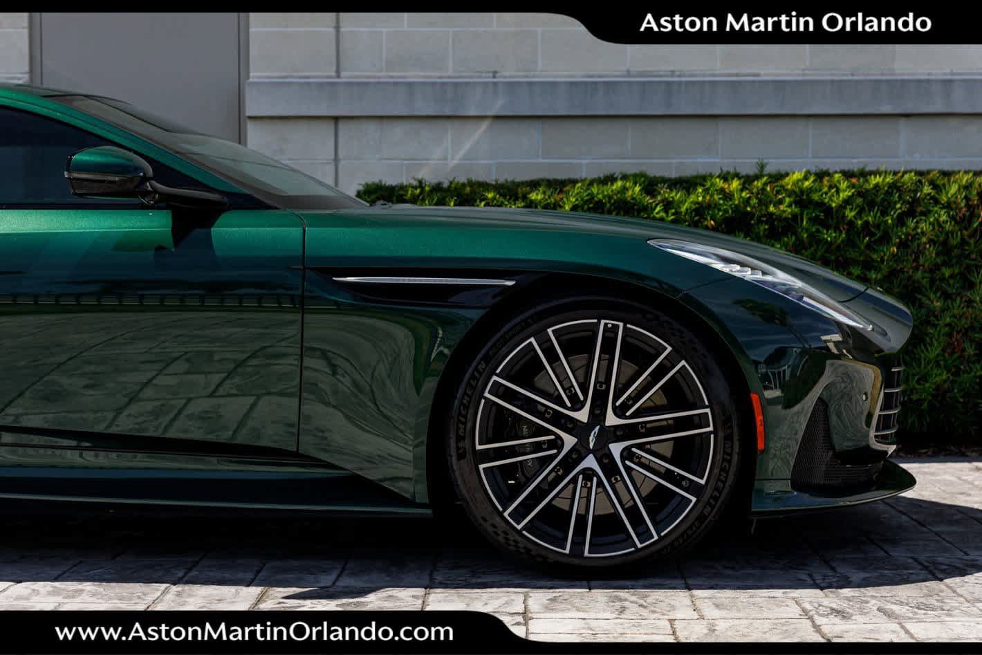 Used 2024 Aston Martin DB12 Coupe RWD image 19