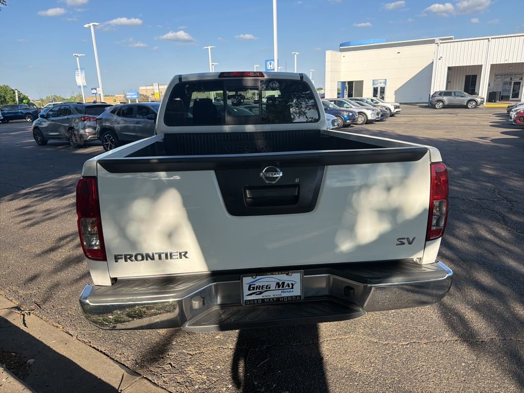 Used 2019 Nissan Frontier SV image 4