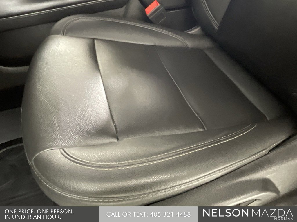 Used 2023 Chevrolet Suburban Z71 w/ Luxury Package image 24