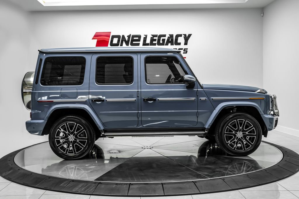 Used 2025 Mercedes-Benz G 550 image 7
