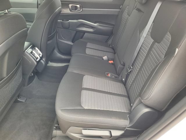 New 2026 Kia Sorento LX FWD image 11