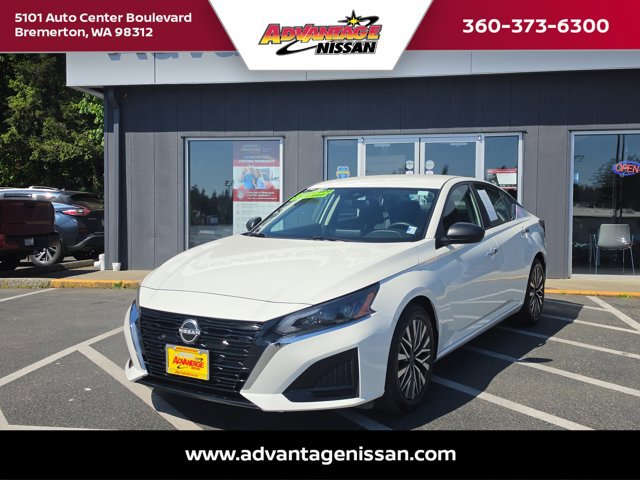 Used 2024 Nissan Altima 2.5 SV FWD image 1