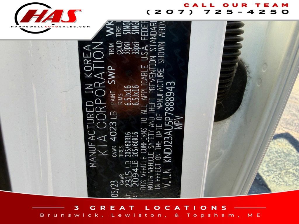 Used 2023 Kia Soul LX w/ Option Group 015 FWD image 16