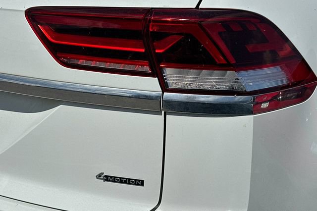 Used 2023 Volkswagen Atlas Cross Sport SE AWD/4WD image 7