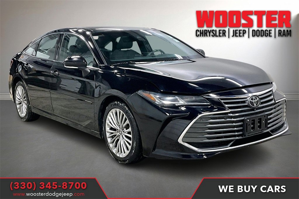 Used 2020 Toyota Avalon Limited image 1