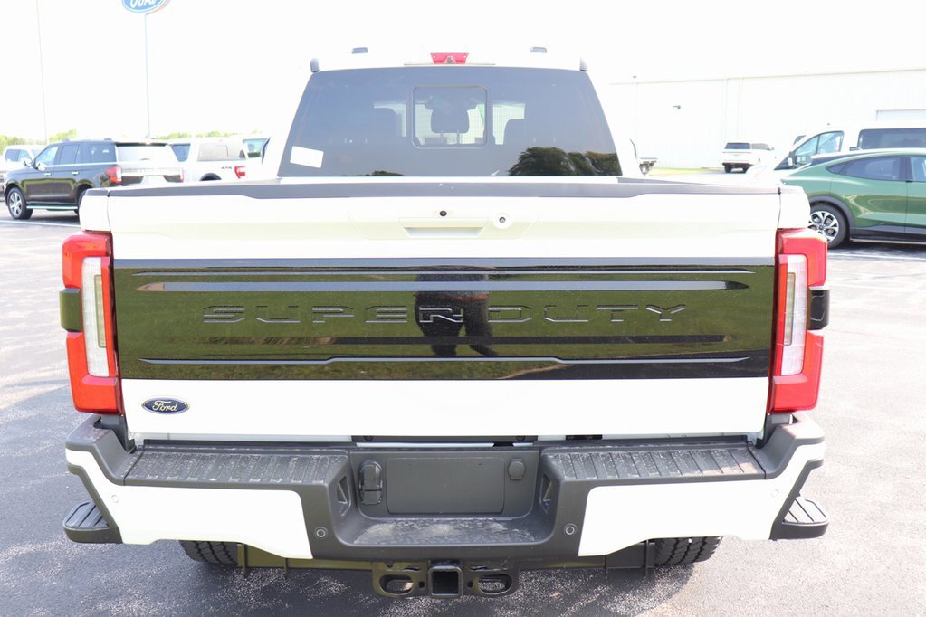 New 2025 Ford F250 Platinum image 14