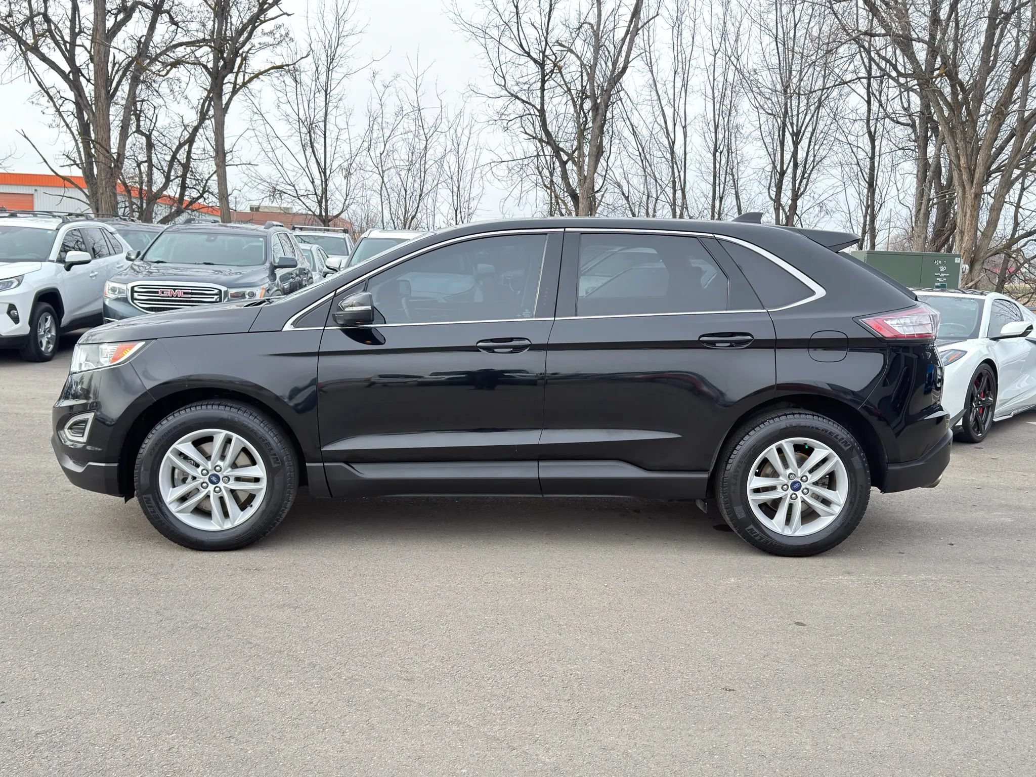Used 2018 Ford Edge SEL w/ Canadian Touring Package AWD/4WD image 4