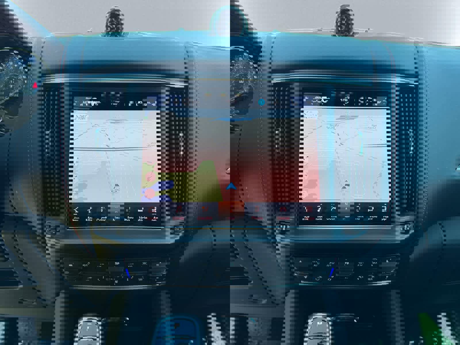 Used 2024 Maserati Levante GT Ultima image 15