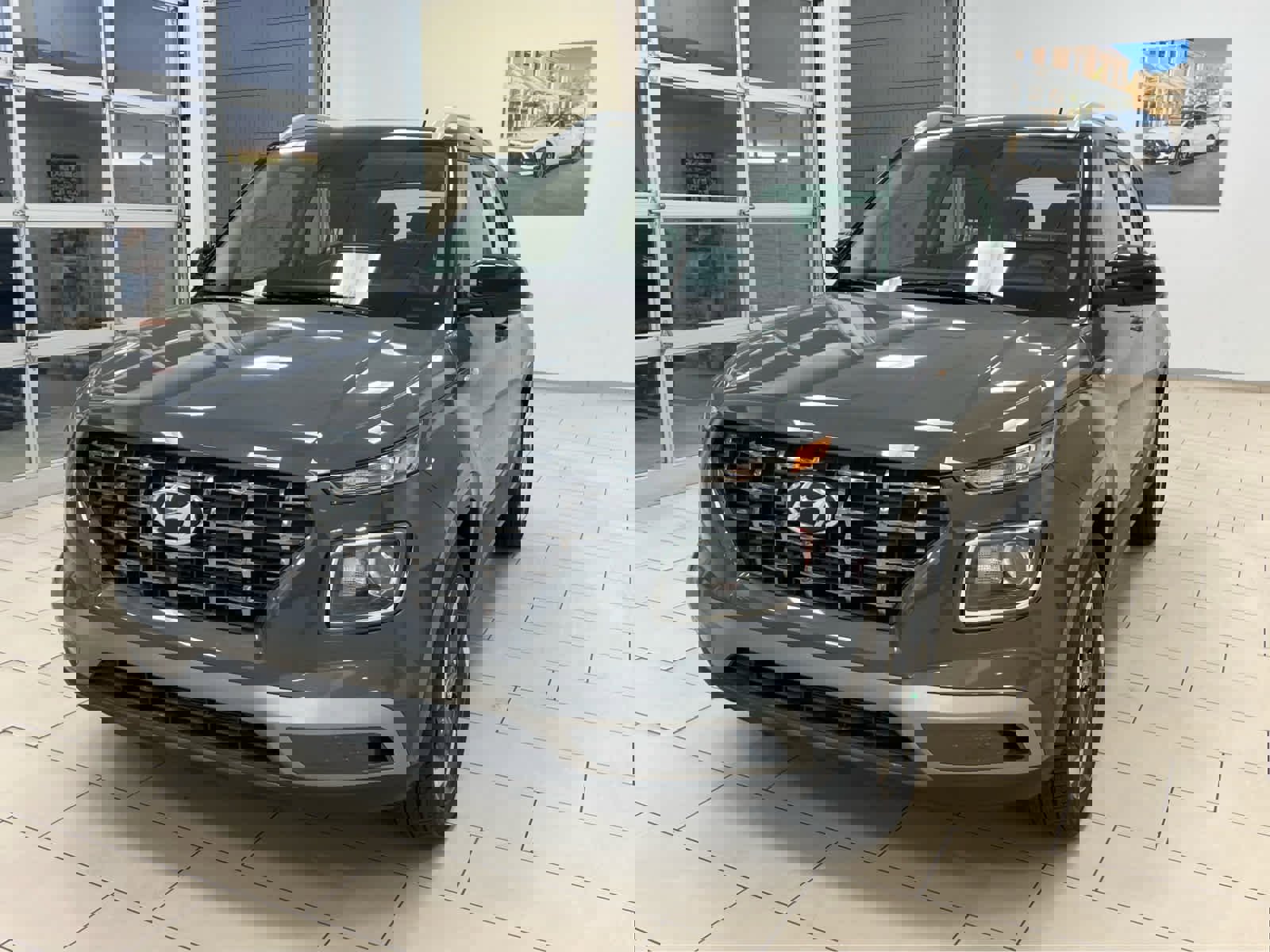 Used 2026 Hyundai Venue SEL image 2