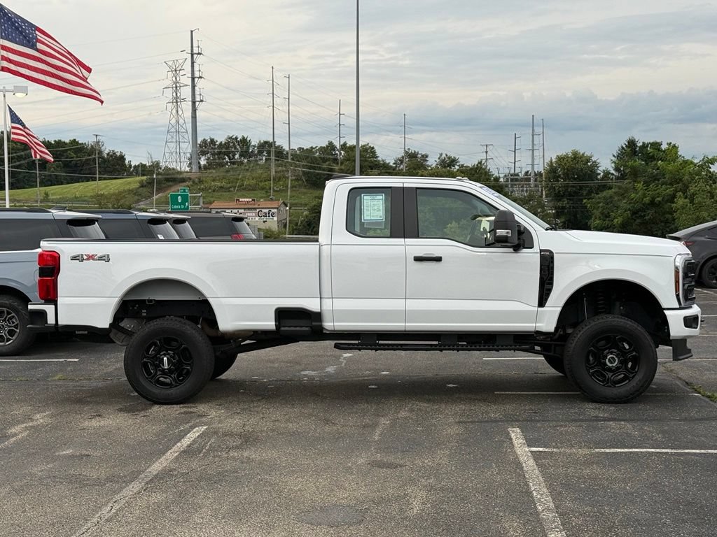 Used 2025 Ford F350 XL w/ STX Appearance Package AWD/4WD image 4