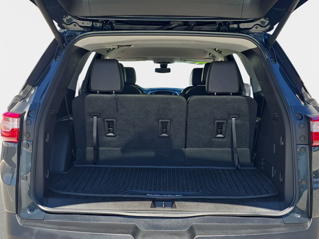 Used 2021 Chevrolet Traverse RS image 17
