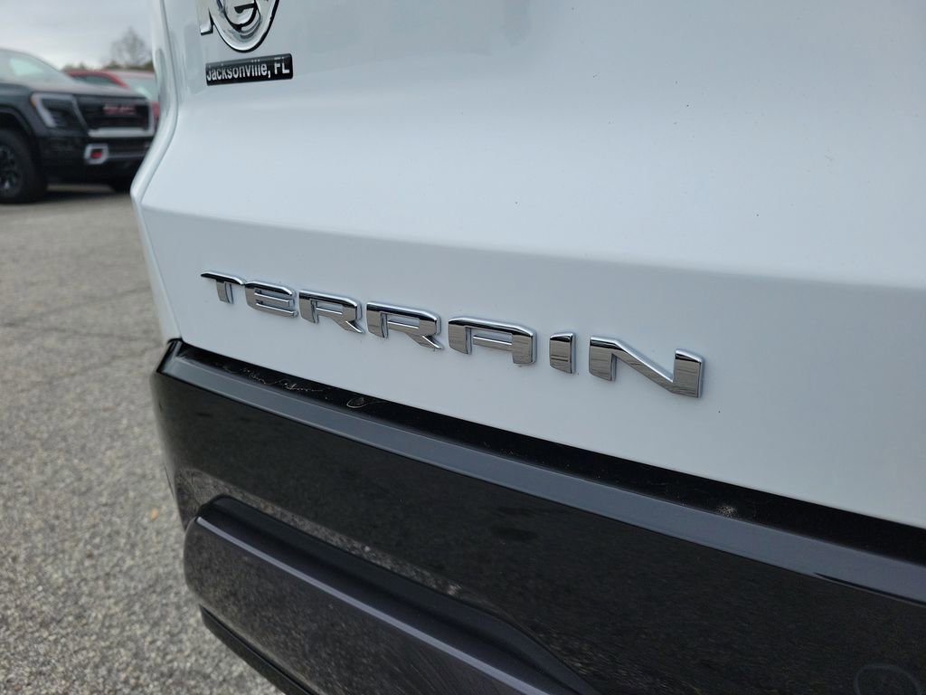 New 2026 GMC Terrain AT4 w/ Convenience Package III image 9