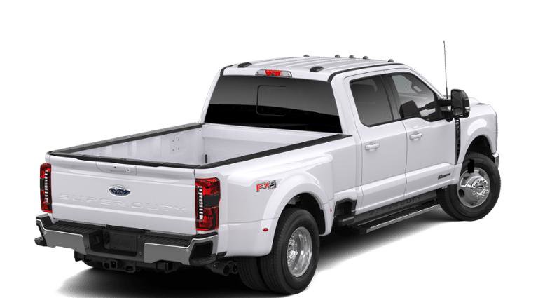 New 2026 Ford F350 4x4 Crew Cab DRW Super Duty image 3