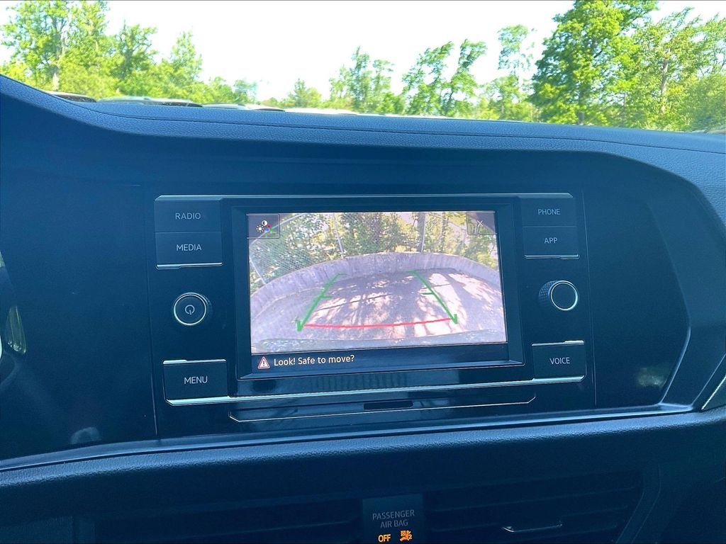 Certified 2023 Volkswagen Jetta S FWD image 19