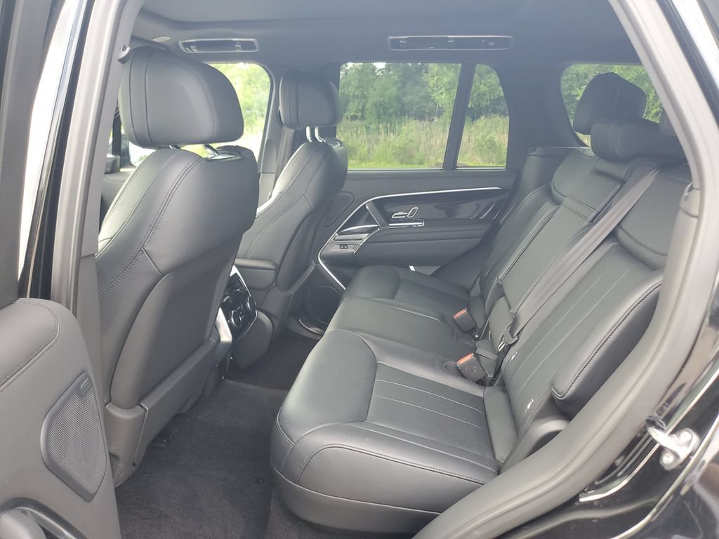 Used 2023 Land Rover Range Rover SE AWD/4WD image 28