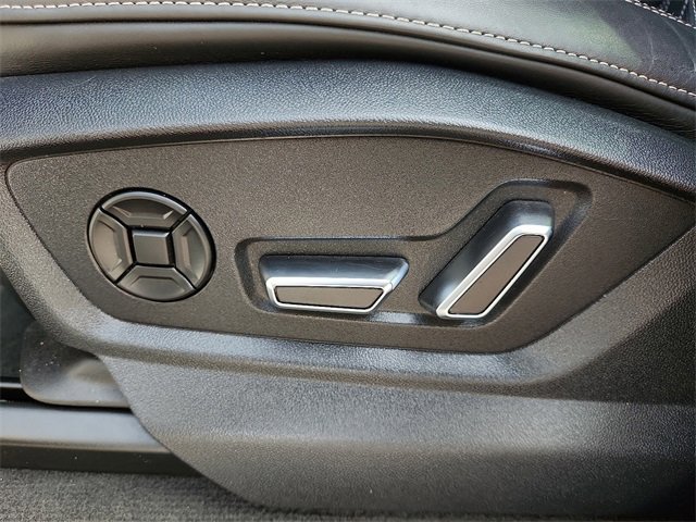 Used 2023 Audi SQ8 Premium Plus w/ Executive Package image 14