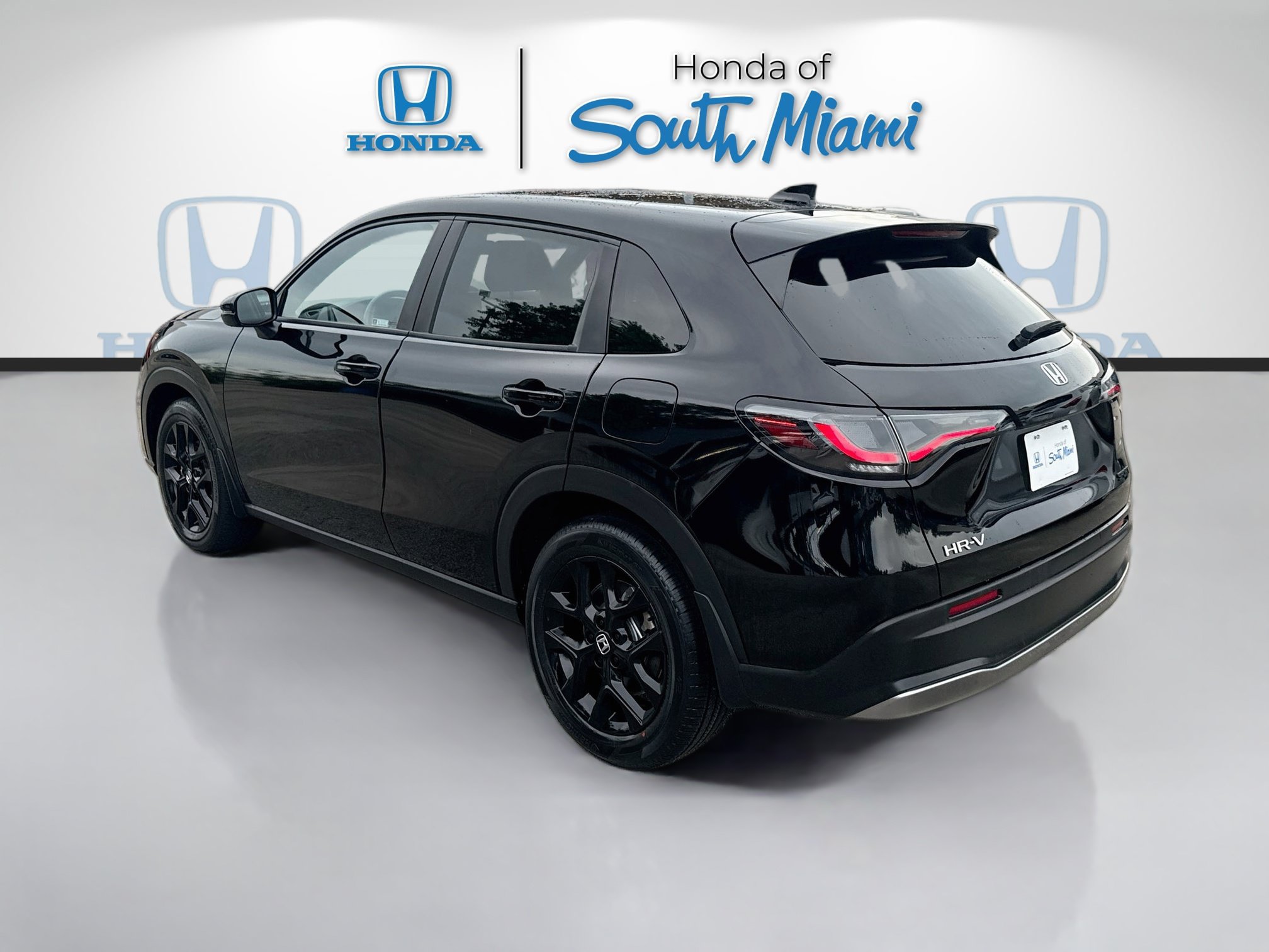 Certified 2024 Honda HR-V Sport image 5