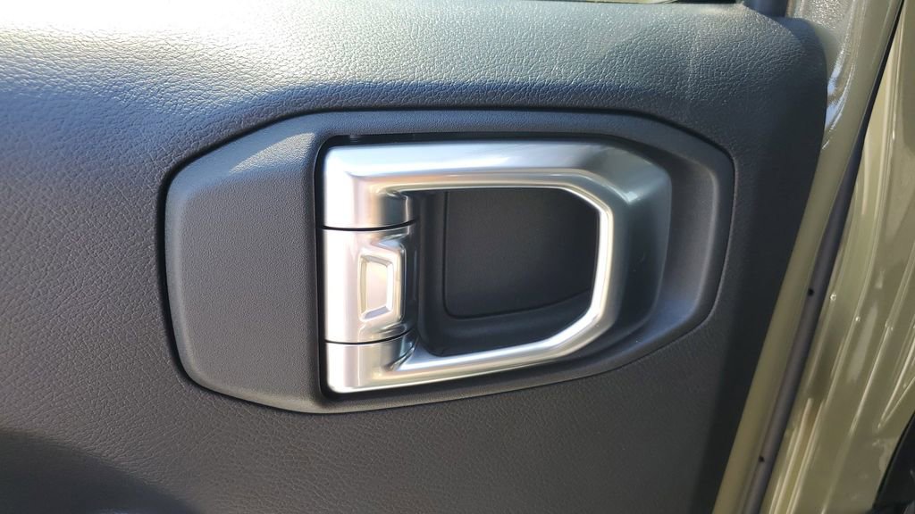 New 2025 Jeep Wrangler Sport S image 16