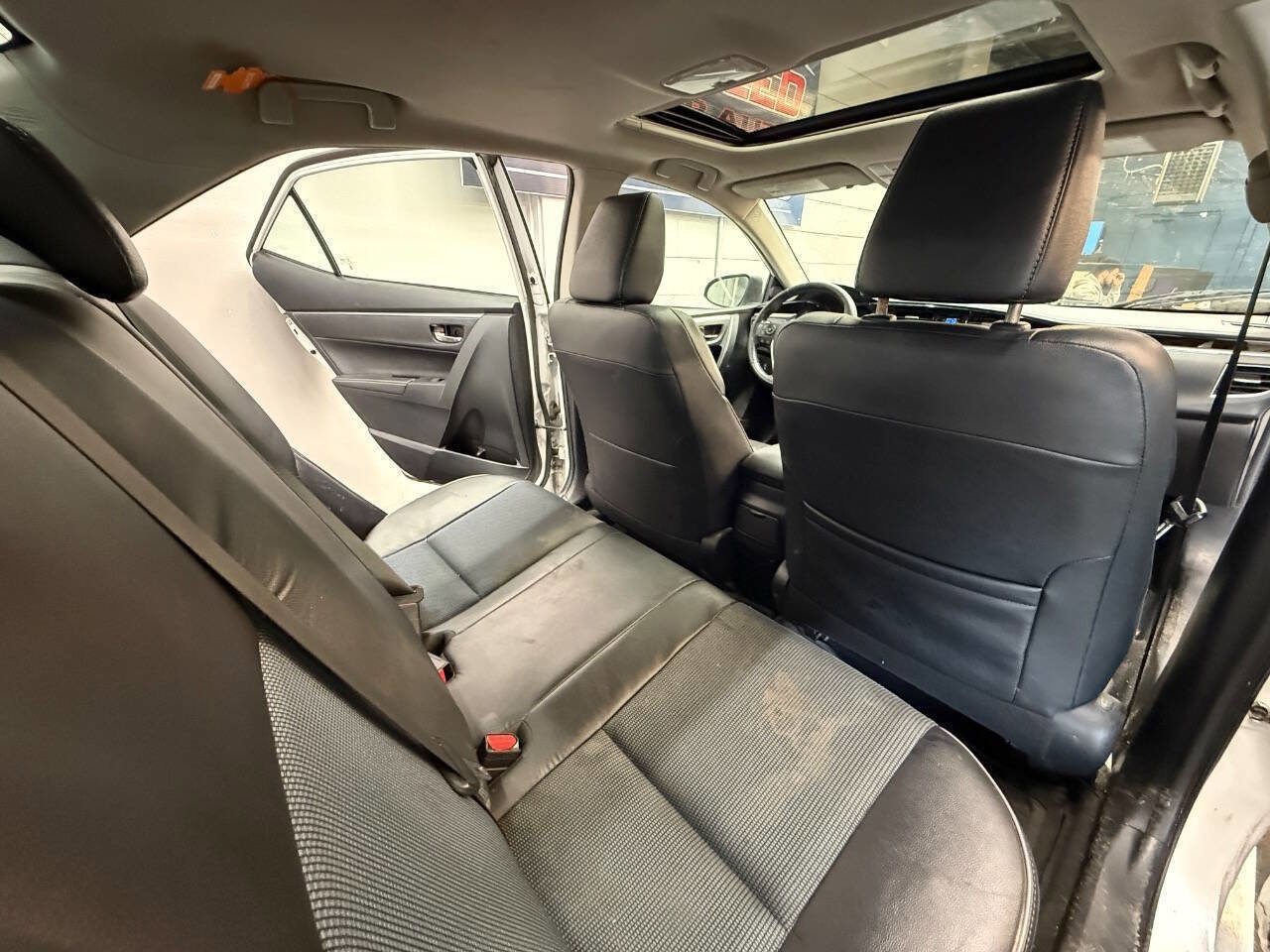 Used 2014 Toyota Corolla S FWD image 10