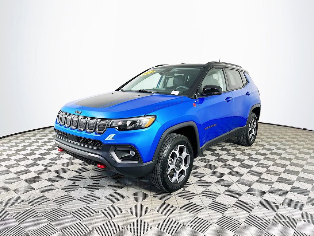 Used 2022 Jeep Compass Trailhawk image 5