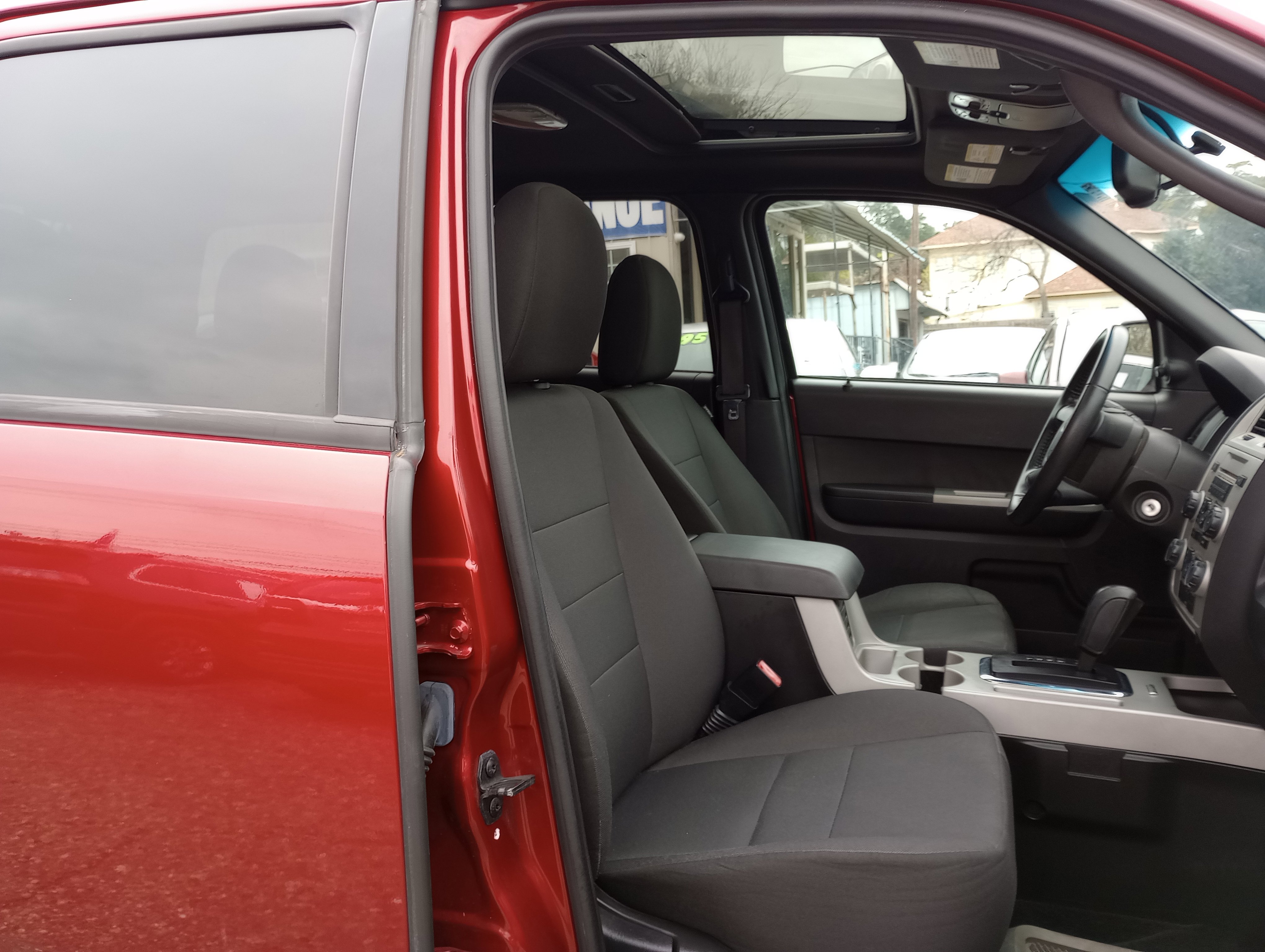 Used 2012 Ford Escape XLT image 15