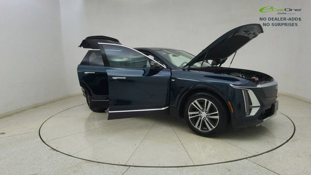 Used 2025 Cadillac Lyriq Luxury w/ LPO, Floor Liner Package RWD image 72