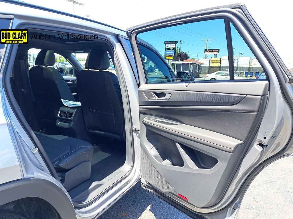 New 2026 Volkswagen Atlas Cross Sport SEL R-Line AWD/4WD image 23