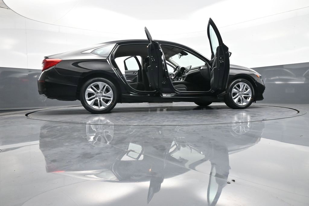 Certified 2019 Honda Accord LX image 46