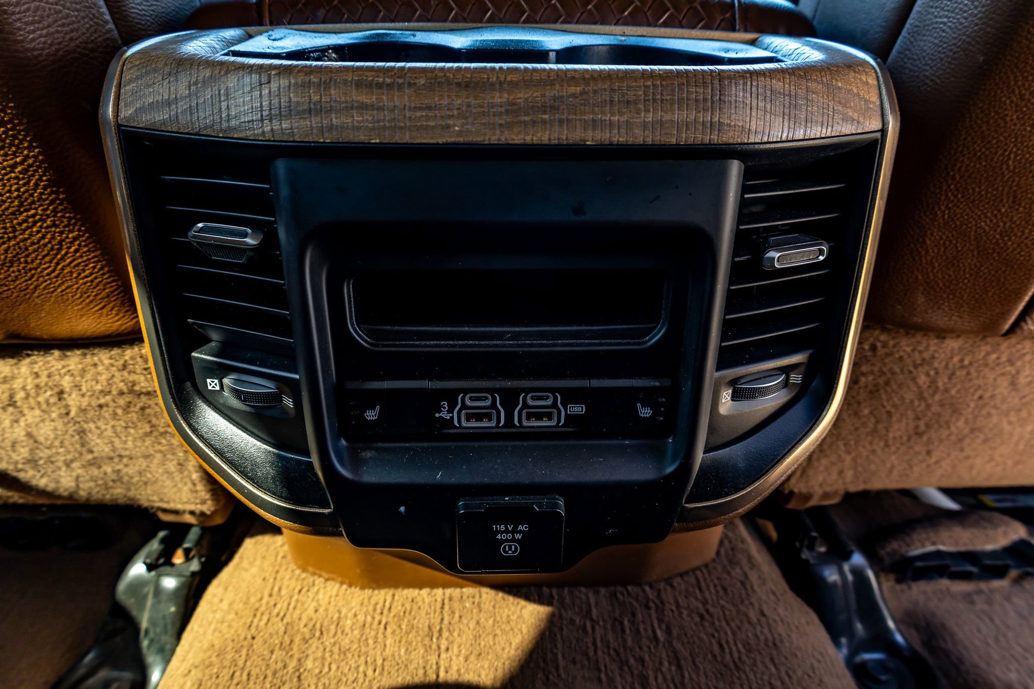 Used 2019 RAM 3500 Limited image 31