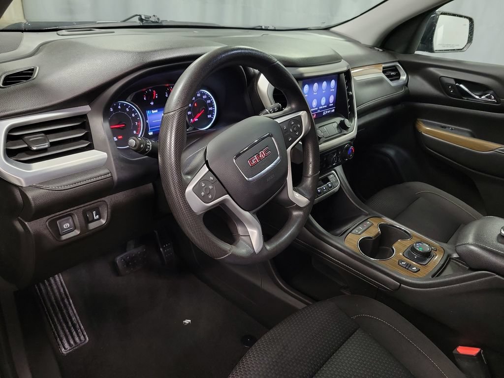 Used 2021 GMC Acadia SLE w/ Driver Convenience Package AWD/4WD image 16