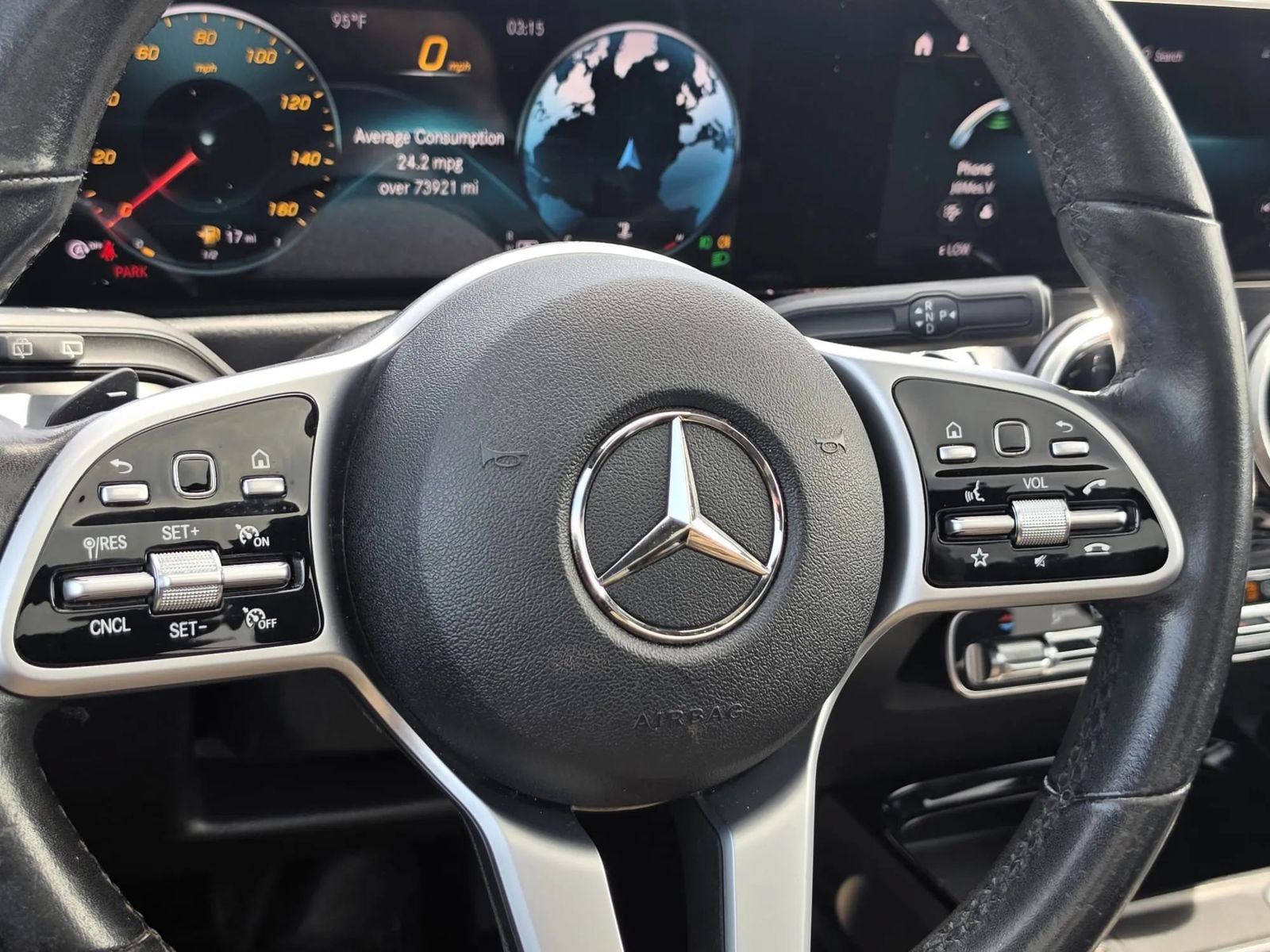 Used 2020 Mercedes-Benz GLB 250 4MATIC w/ Premium Package image 20