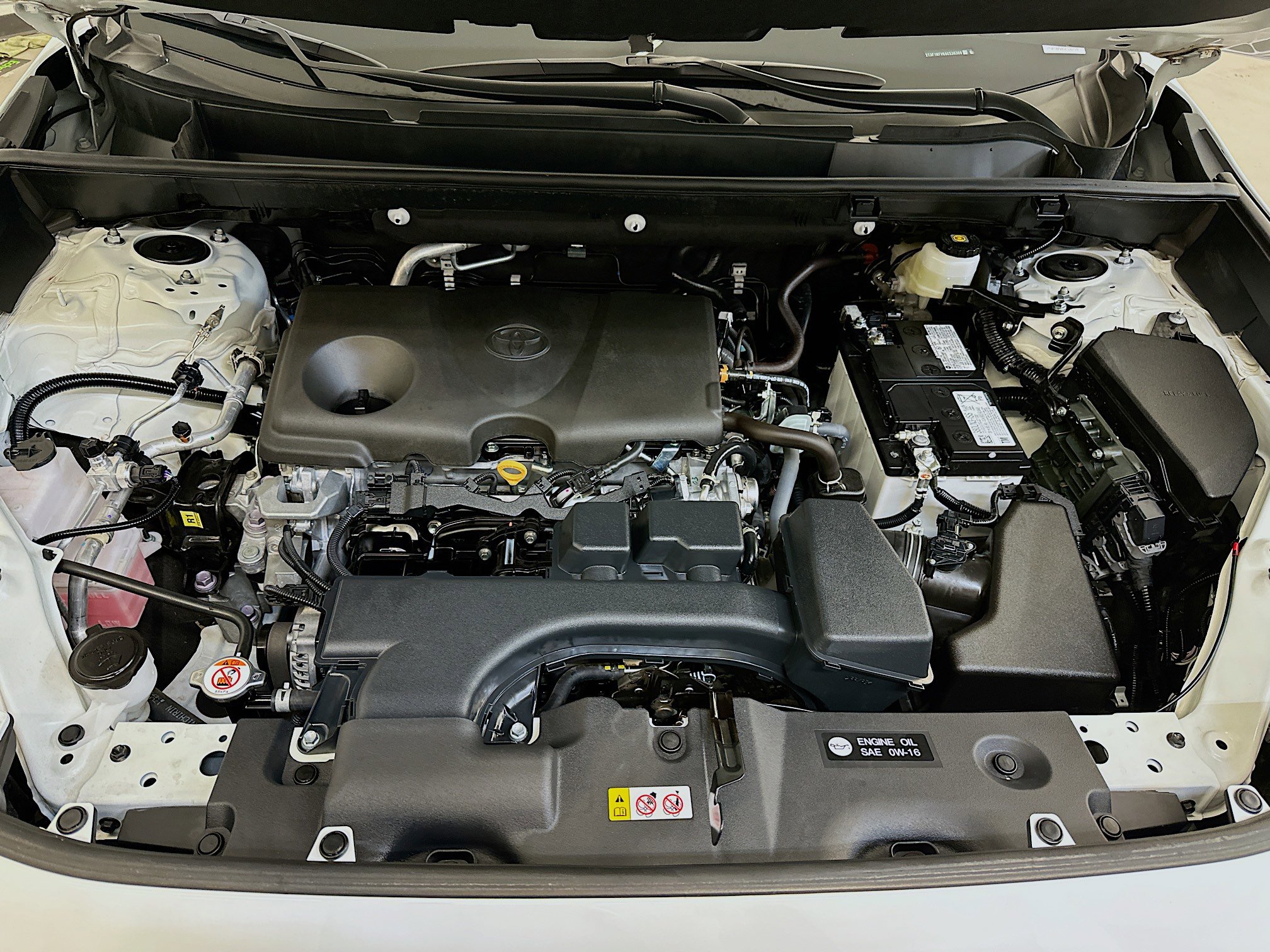 Used 2025 Toyota RAV4 LE image 34