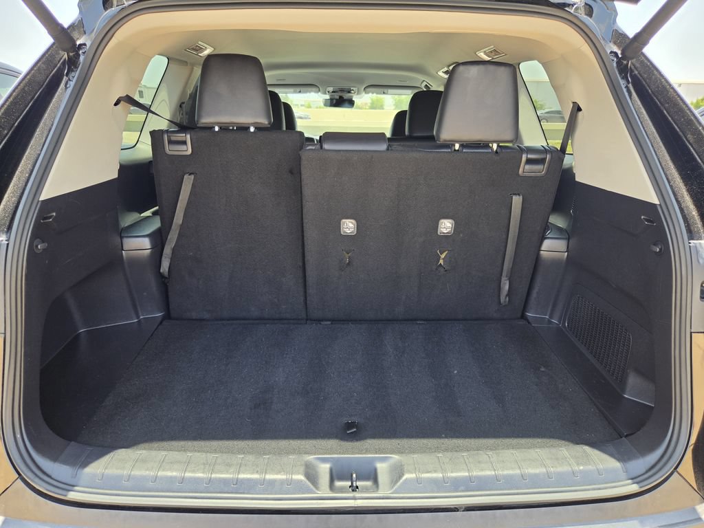 Used 2025 Toyota Grand Highlander FWD image 29