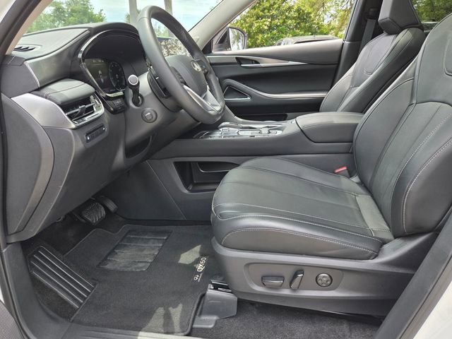 Certified 2025 INFINITI QX60 Luxe w/ Cargo Package FWD image 11