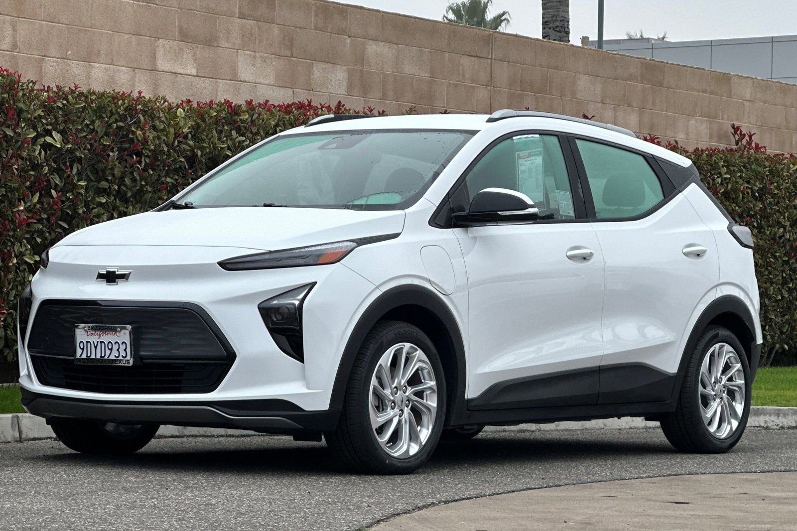 Used 2023 Chevrolet Bolt EUV LT FWD image 8