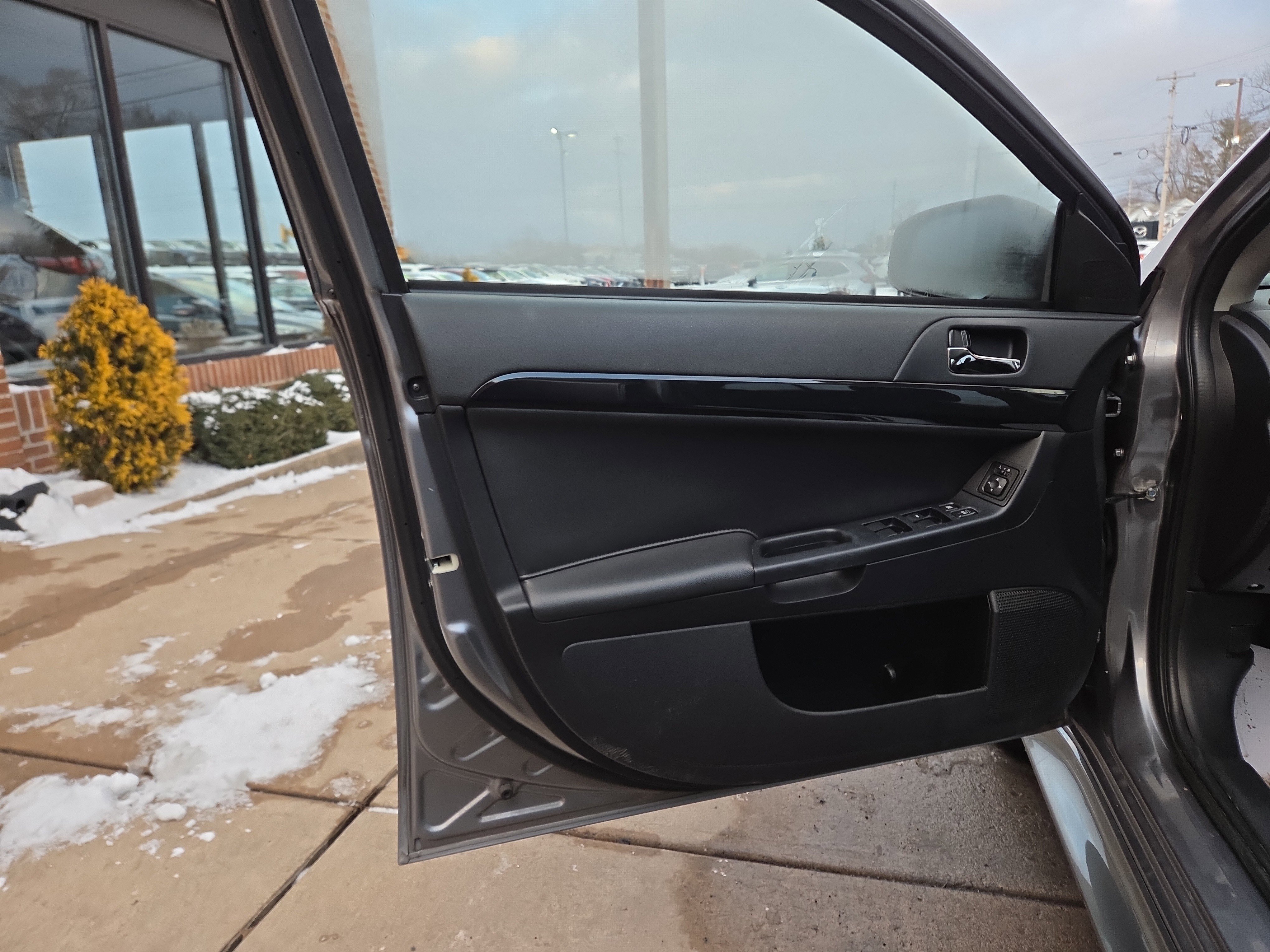 Used 2016 Mitsubishi Lancer ES image 14