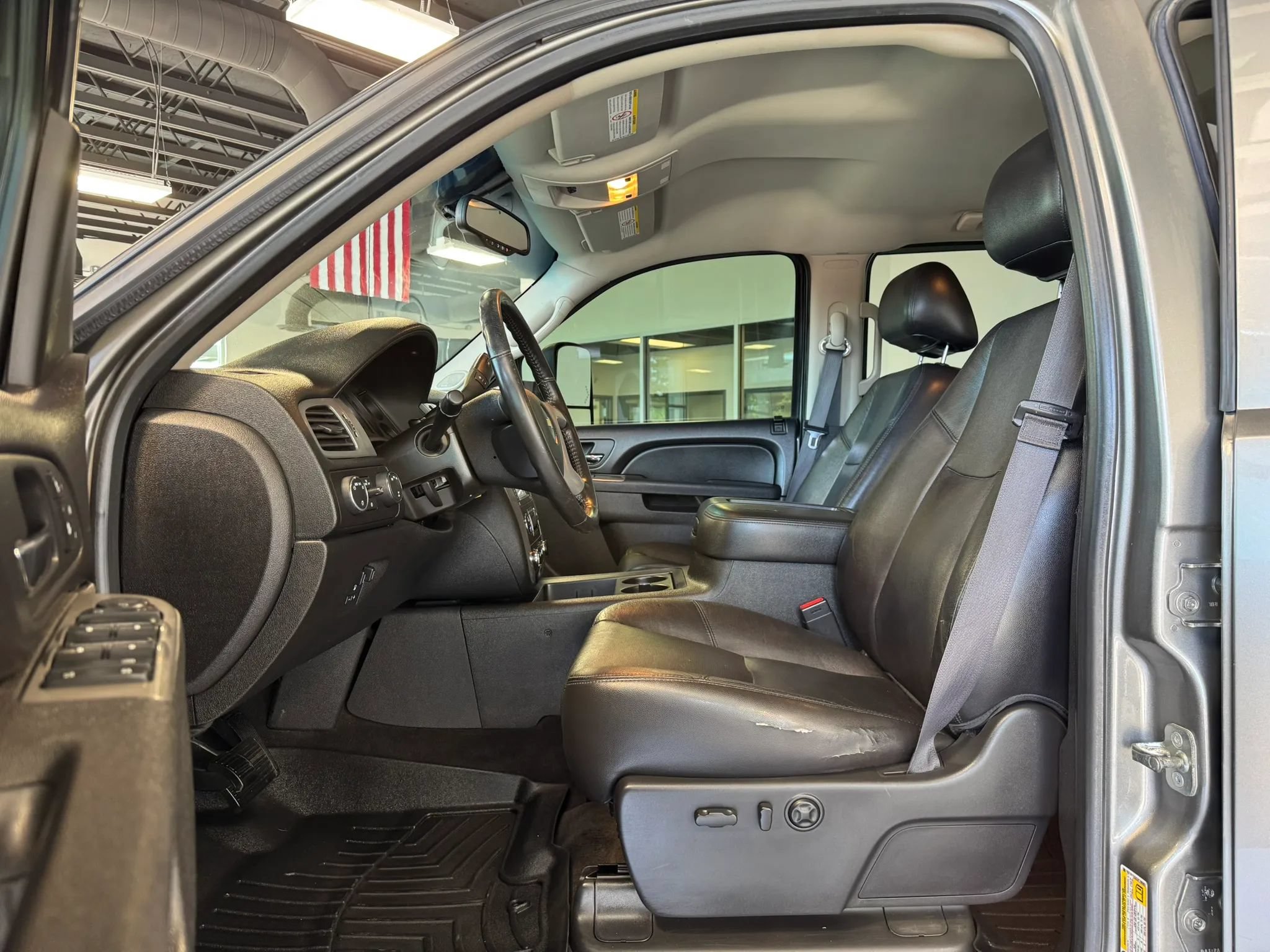Used 2013 Chevrolet Silverado 2500 LTZ AWD/4WD image 14
