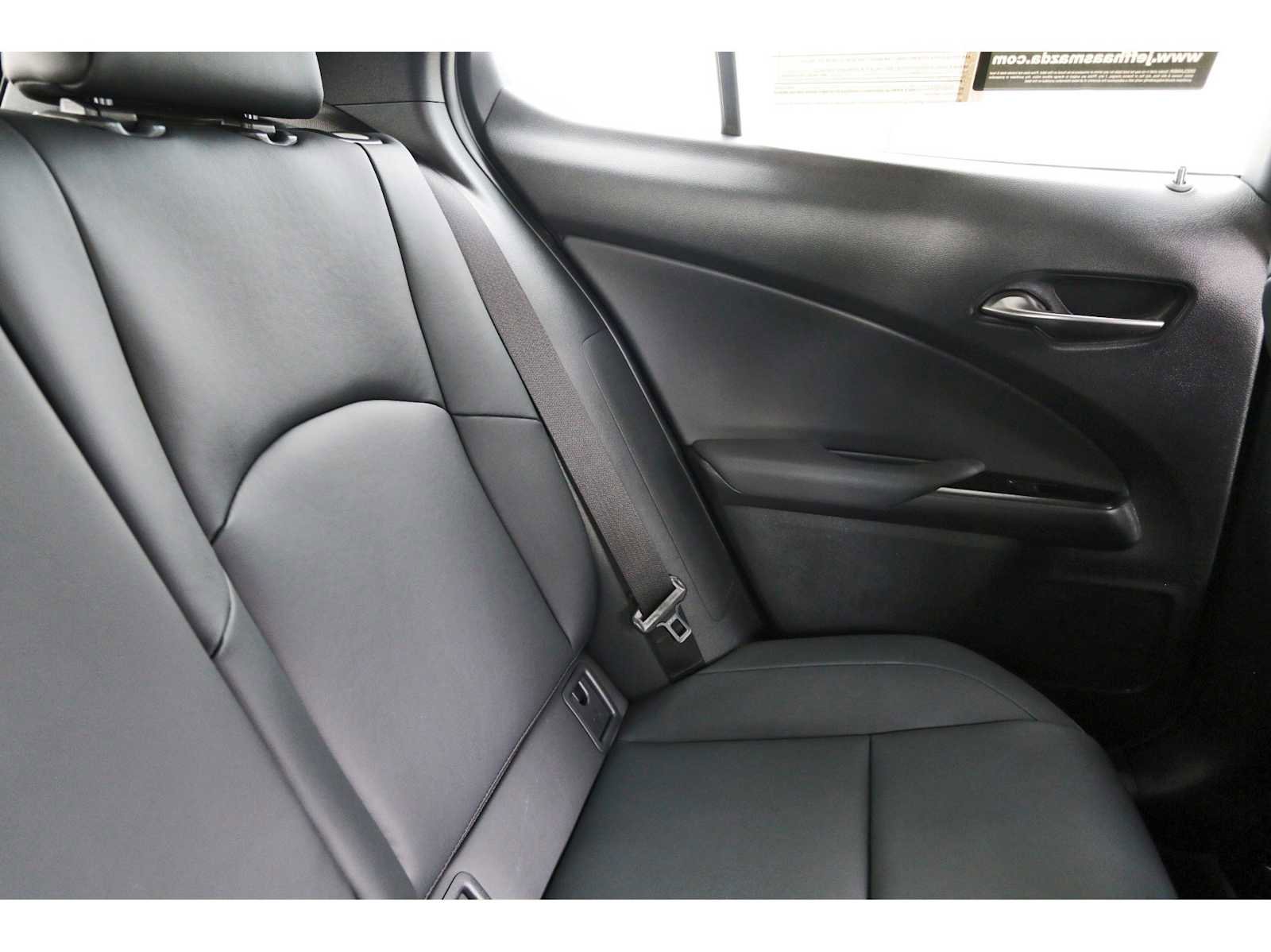 Used 2024 Lexus UX 250h FWD w/ Premium Package image 10