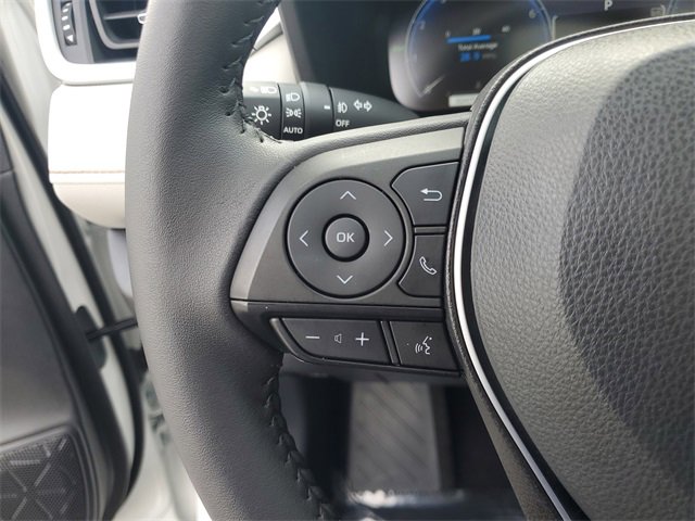 Used 2025 Toyota RAV4 Limited image 21