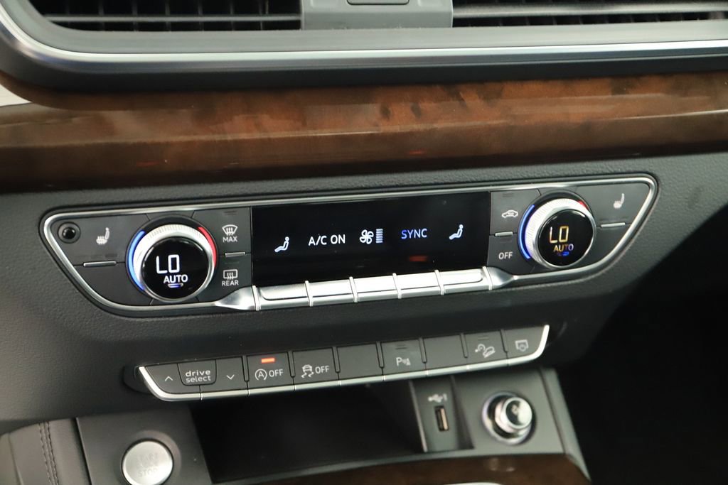 Used 2019 Audi Q5 Prestige AWD/4WD image 28