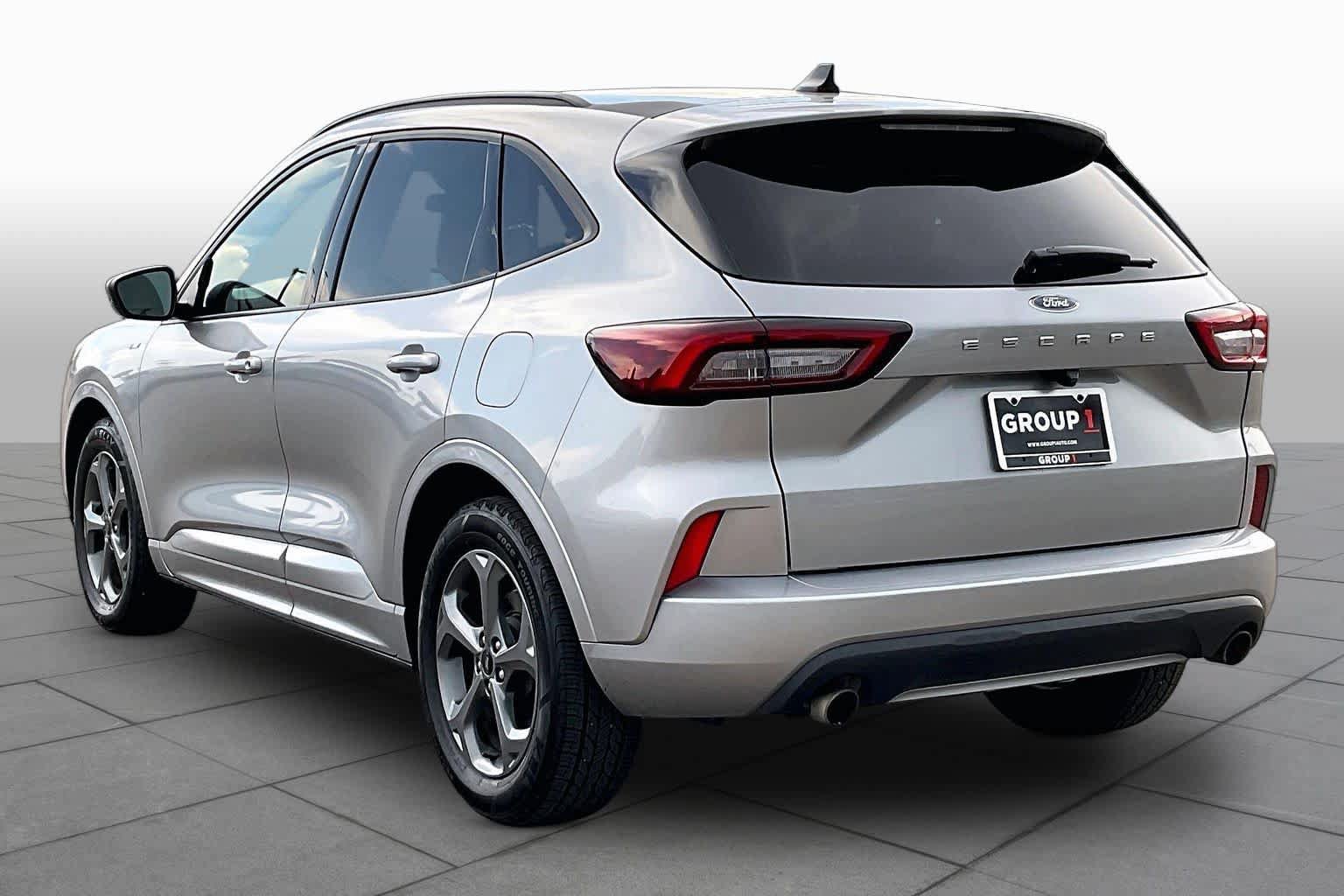 Used 2024 Ford Escape ST-Line FWD image 12