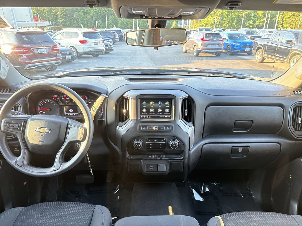 Used 2019 Chevrolet Silverado 1500 Custom w/ Custom Value Package AWD/4WD image 22