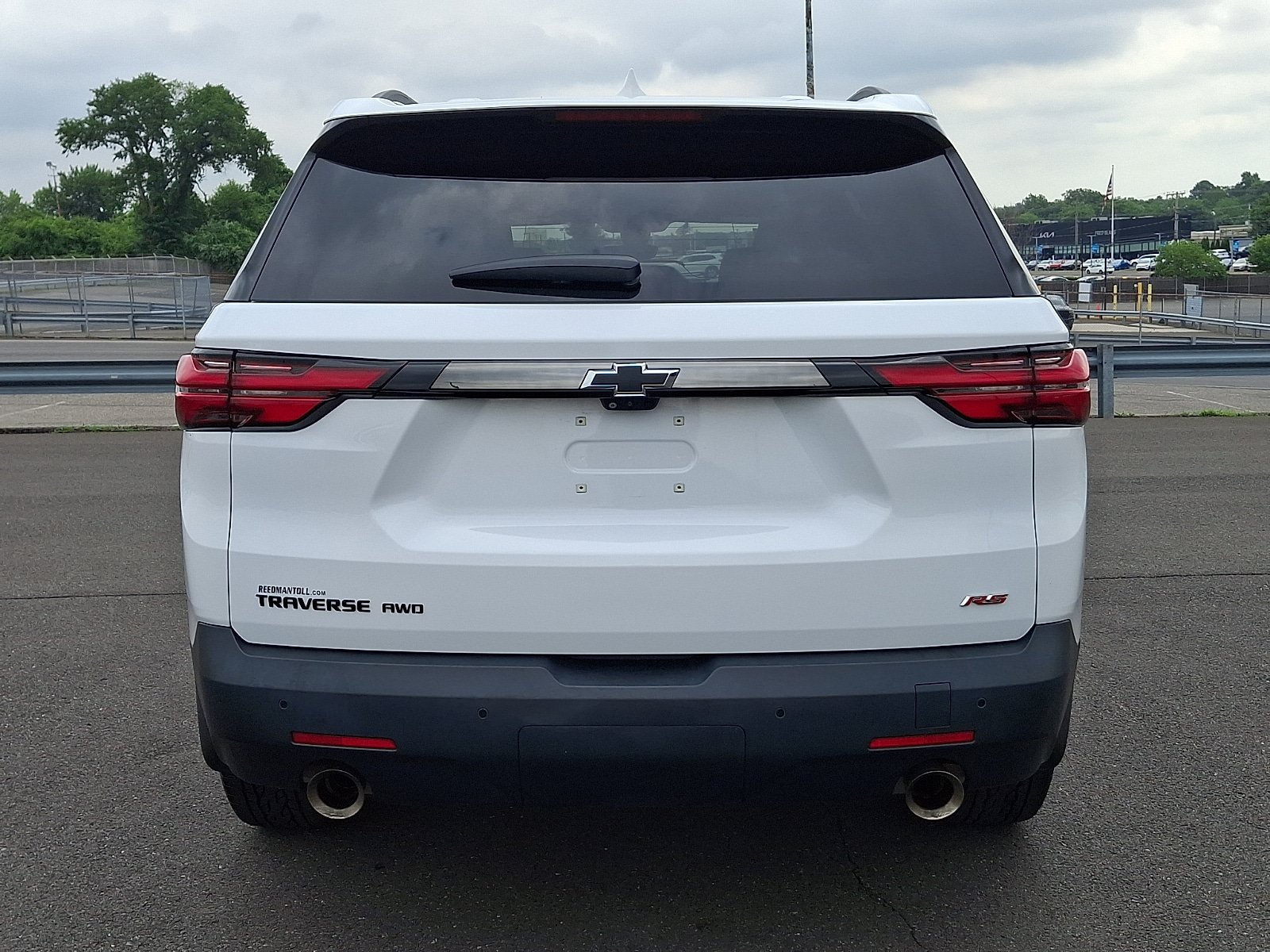 Used 2023 Chevrolet Traverse RS AWD/4WD image 5